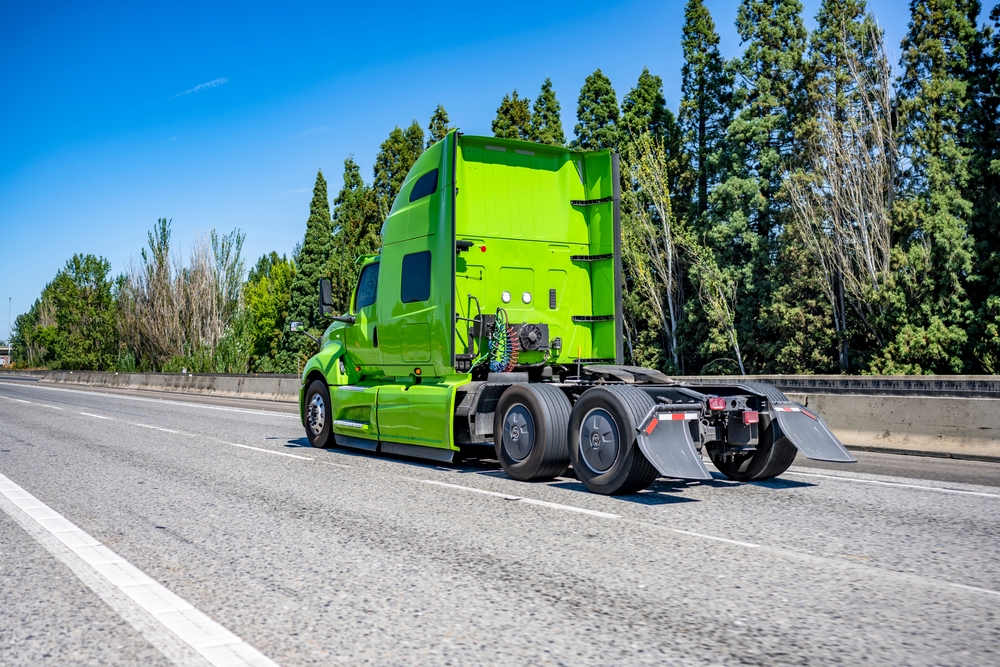 green tractor unit