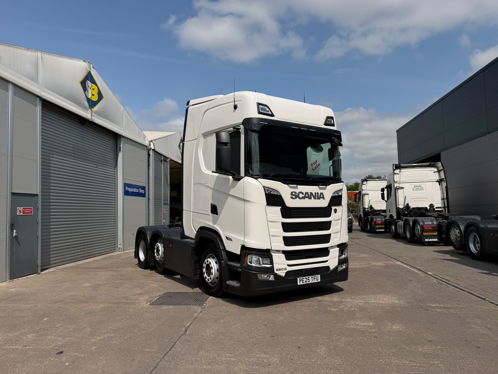 2025 25 Plate SCANIA 560S Mid Lift – PE25TFU