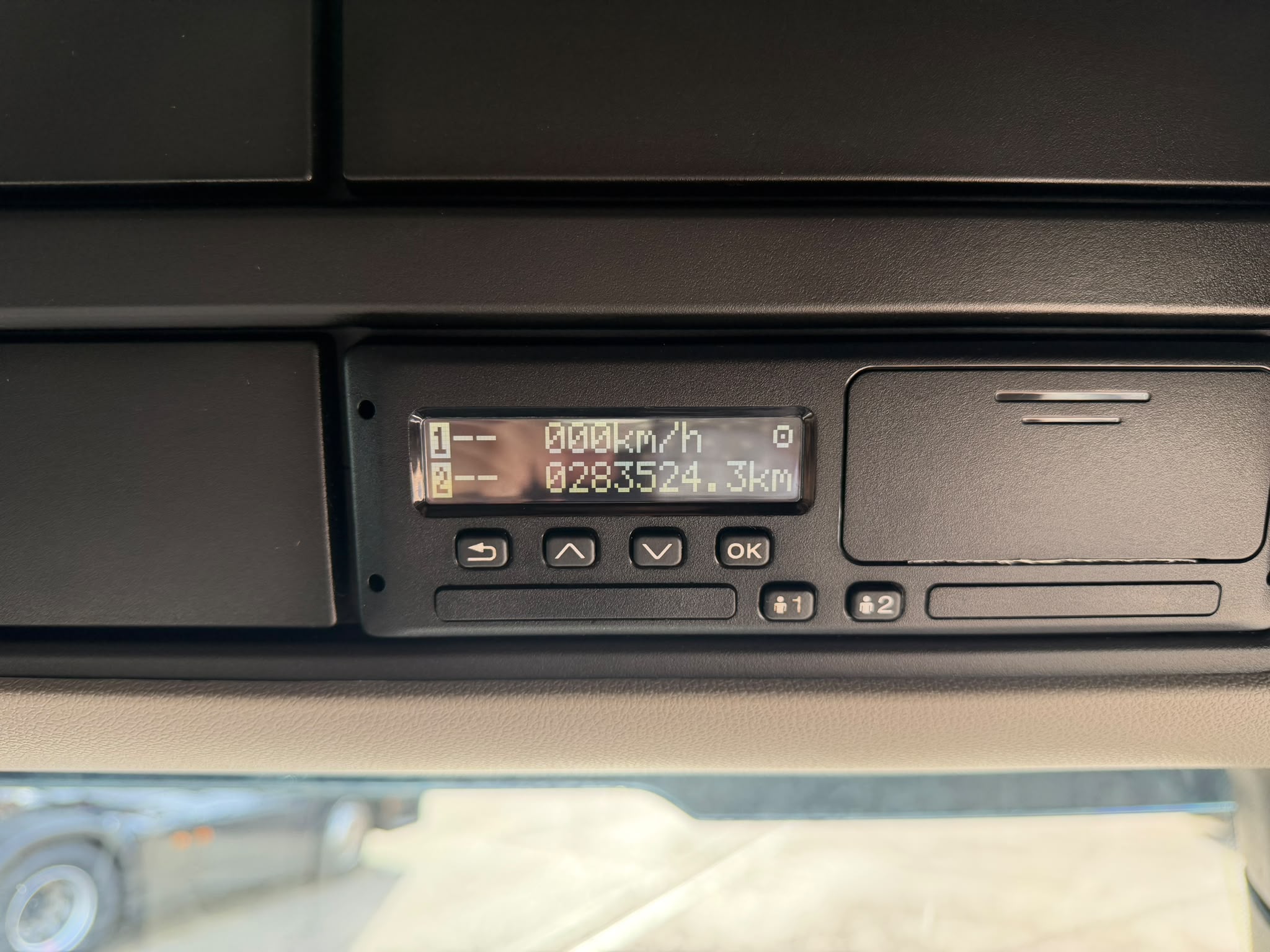 PF73KWO 9